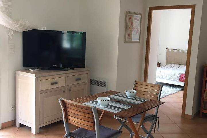 Gîte pour 4 personnes, avec terrasse dans Plage de la Roya - 3