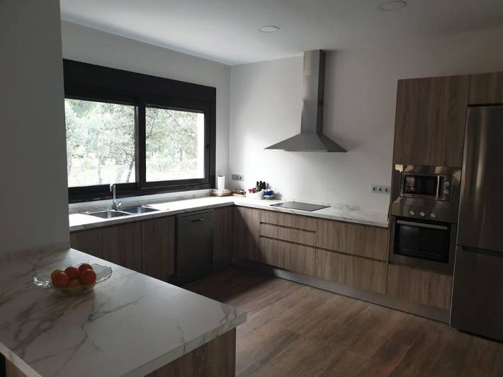 Casa rural para 10 personas, con vistas además de piscina y jardín en Pozo Alcón - 3