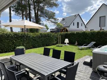Ferienhaus für 8 Personen, mit Garten und Sauna in Göhren-Lebbin