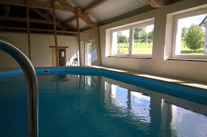 Gîte pour 8 personnes, avec piscine, animaux acceptés