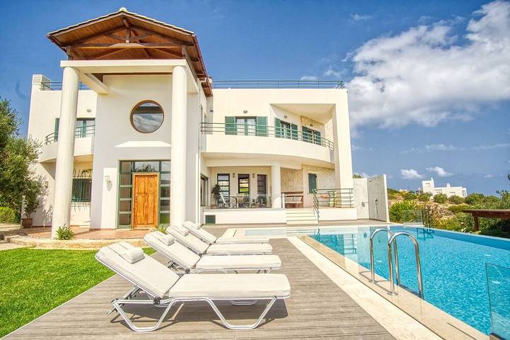 Villa für 8 Personen, mit Whirlpool und Balkon - 1