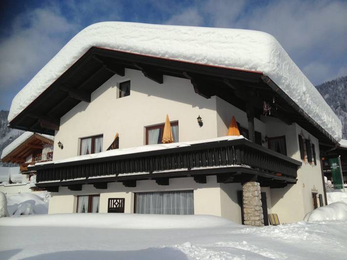 Ferienwohnung für 3 Personen, mit Balkon im Chiemgau - 3