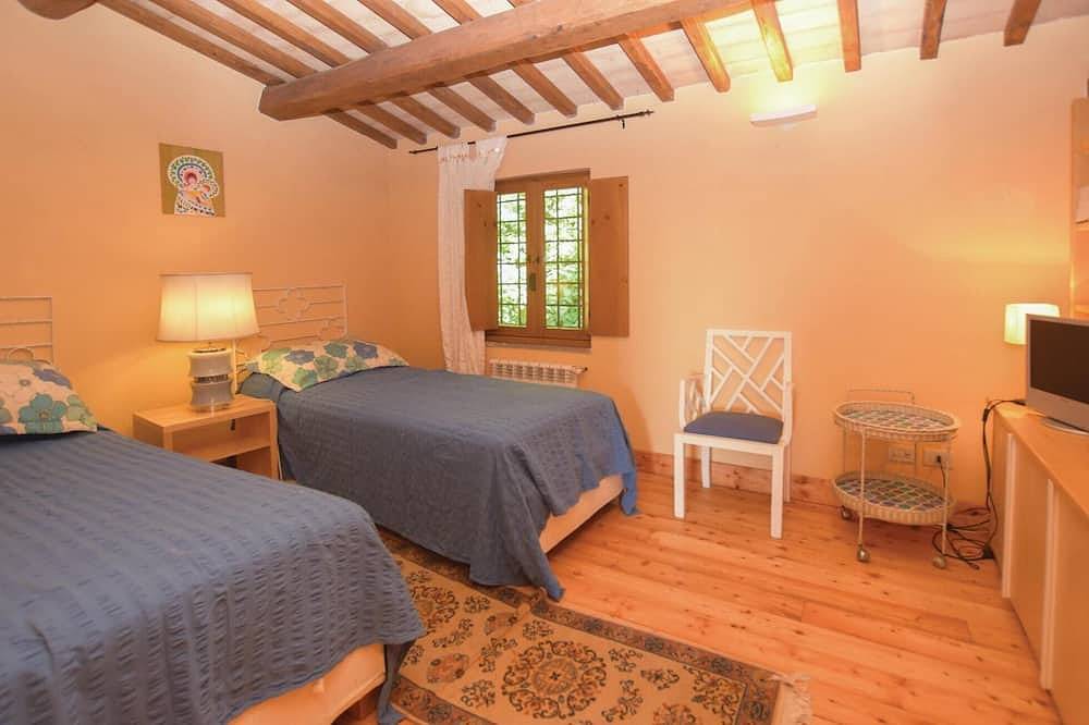 Wunderschönes Haus in Rocca di Papa -Rm- in Rocca di Papa, Parco Regionale dei Castelli Romani