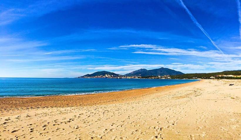 Gîte pour 6 personnes, avec terrasse et jardin à Peri - 4