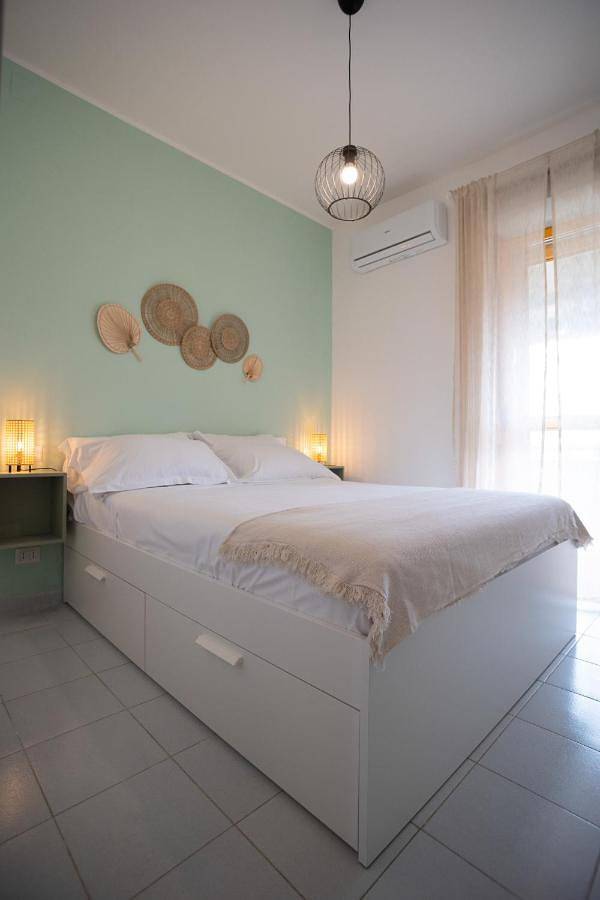 Ferienwohnung für 4 Personen, mit Garten und Ausblick sowie Pool, mit Haustier