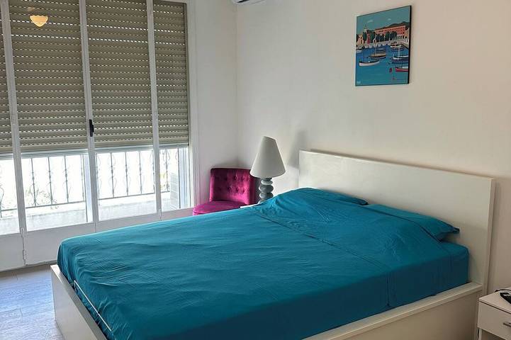 Gîte pour 6 personnes, avec Balcon et Jacuzzi dans Casino De Menton - 2
