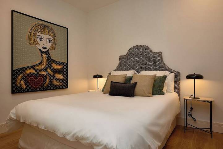 Ganze Wohnung, Oase & Design im Zentrum von Alcalá | 3 Schlafzimmer | 2 Bäder | Privater Patio in Alcalá de Henares, Área Metropolitana de Madrid