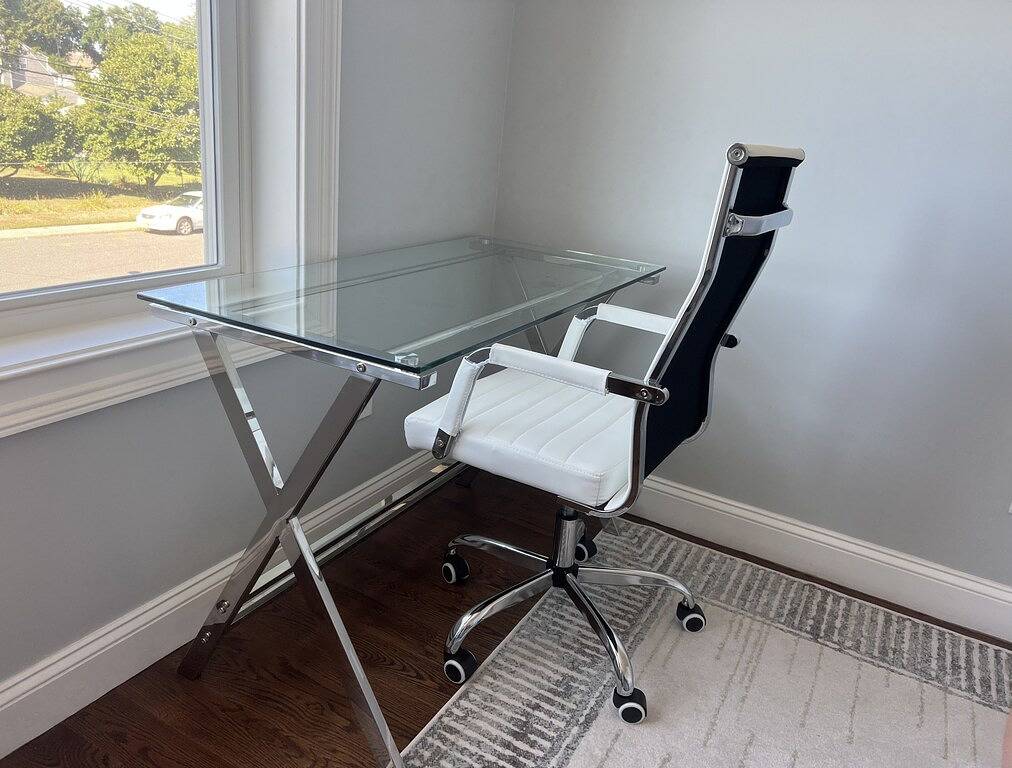 New Beach House - 3 blocks to the beach with beach Badges! in Long Branch, Monmouth County