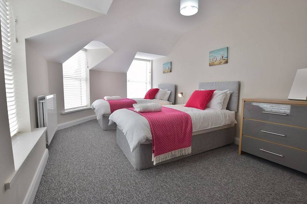 Ganze Wohnung, Inspiriert von The Prom in der Nähe von Beach & Portstewart Golf Club in Portstewart, Grafschaft Londonderry