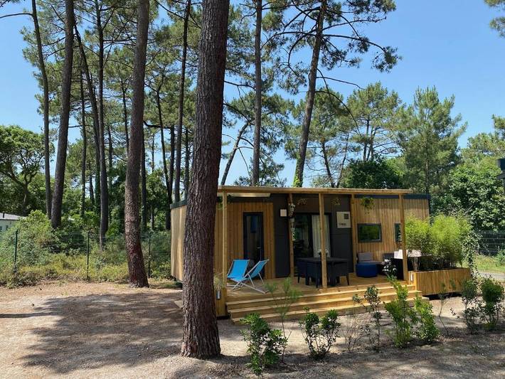 Camping für 6 Personen, mit Terrasse und Garten sowie Pool und Ausblick in Capbreton
