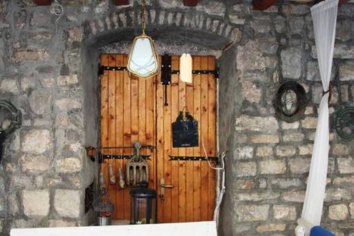 Ferienhaus für 2 Personen, mit Garten in Budva