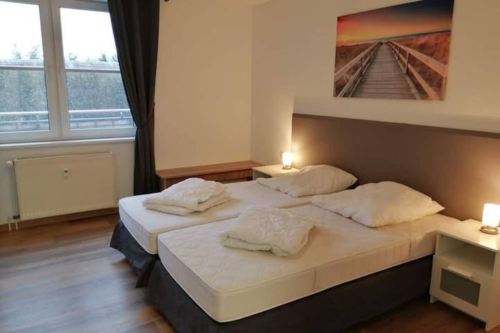 Ferienwohnung für 4 Personen, mit Balkon in Lichtenhagen - 2