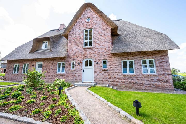 Ferienhaus für 8 Personen, mit Garten und Sauna sowie Ausblick in Midlum - 2