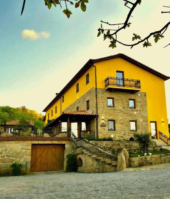 Villa para 14 pessoas, com jardim e piscina e ainda vista em Covilhã