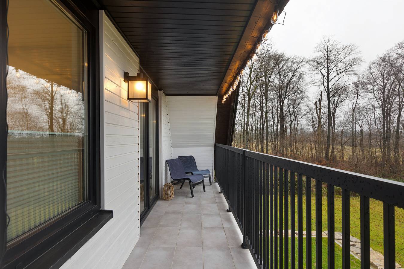 Ganze Wohnung, Ferienwohnung 'Moderne Ferienwohnung' mit Gemeinschaftsgarten, Balkon und Wi-Fi in Langenbach bei Kirburg, Westerwald