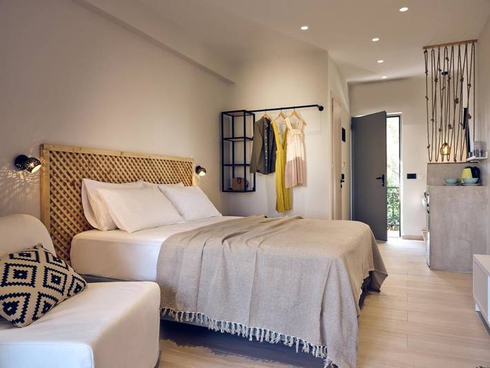 Ferienhaus für 2 Personen, mit Balkon und Terrasse sowie Garten und Ausblick in Kalamaki - 2