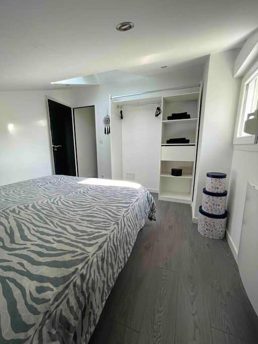 Appartement entier, Two-Bedroom Apartment in Maxéville, Région de Nancy