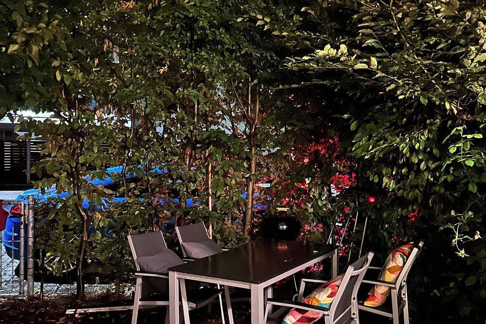 Ganze Wohnung, Luxus Appartement mit Wohnküche, Garten & Terrasse in Fürth, Franken