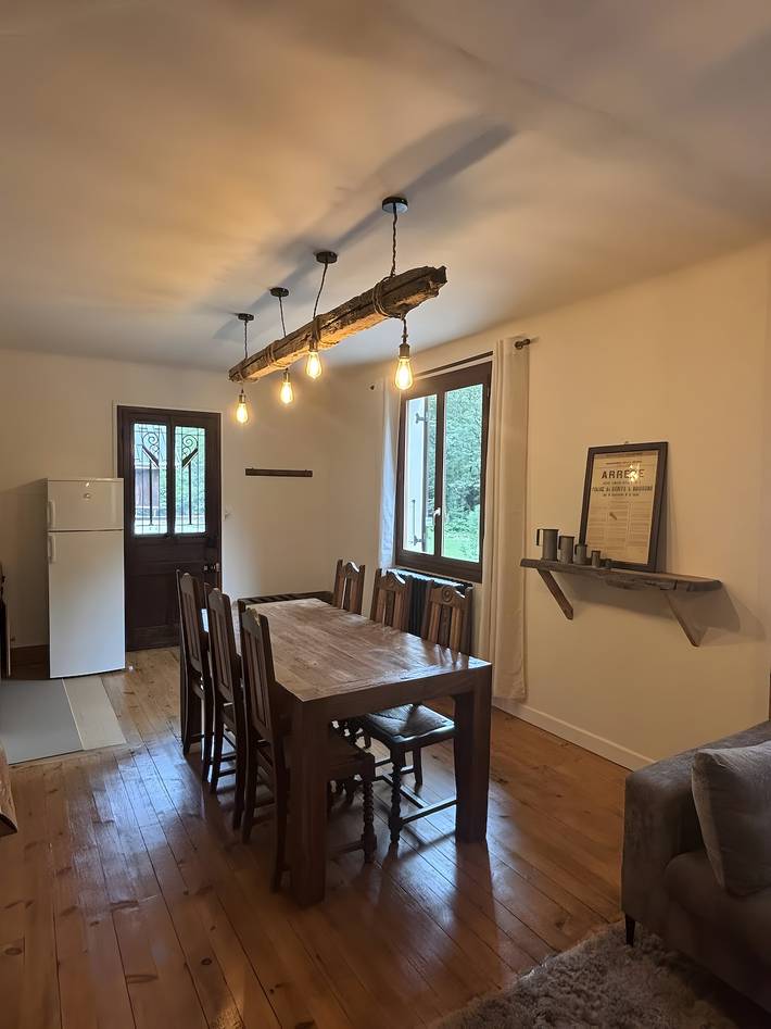 Entire apartment, Apartment 'Appartement de montagne' in Queige, Albertville region