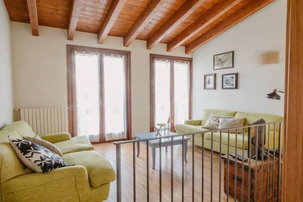 Pelaca-Code-Stil Apartment 1 in Spiaggia (Gargnano), Gargnano