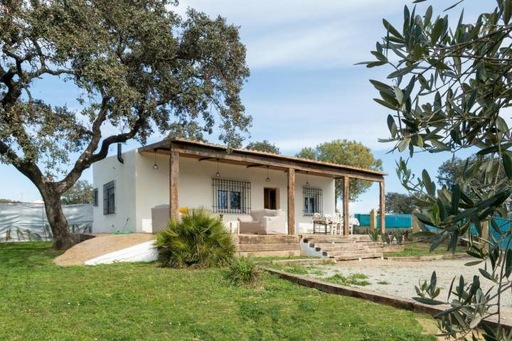 Casa rural para 10 personas, con jardín y vistas además de vistas al lago y piscina, Se admiten mascotas en Sierra Norte de Sevilla - 4