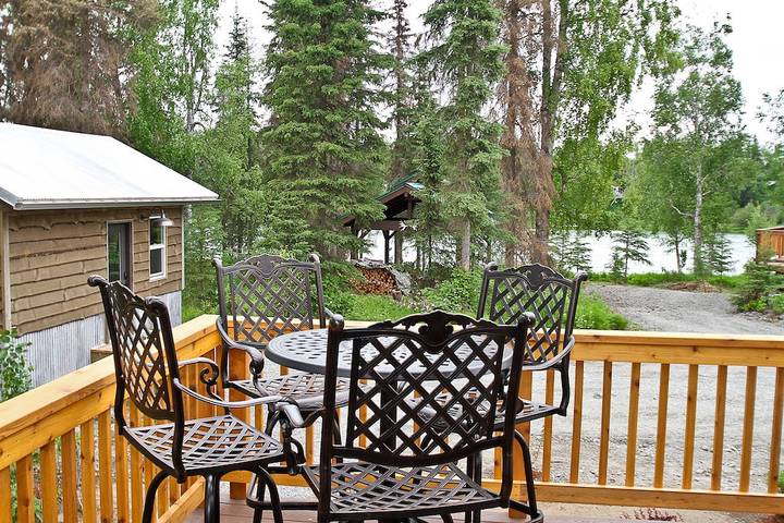 Cabane en bois pour 9 personnes, avec terrasse dans Alaska - 2