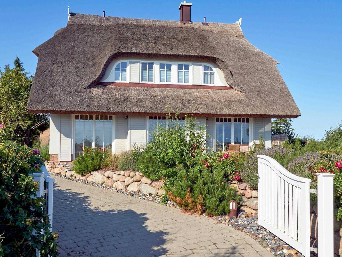 Reethus Reddevitz mit Kamin, Sauna, Terrasse, Boddenblick in Alt Reddevitz, Mönchgut