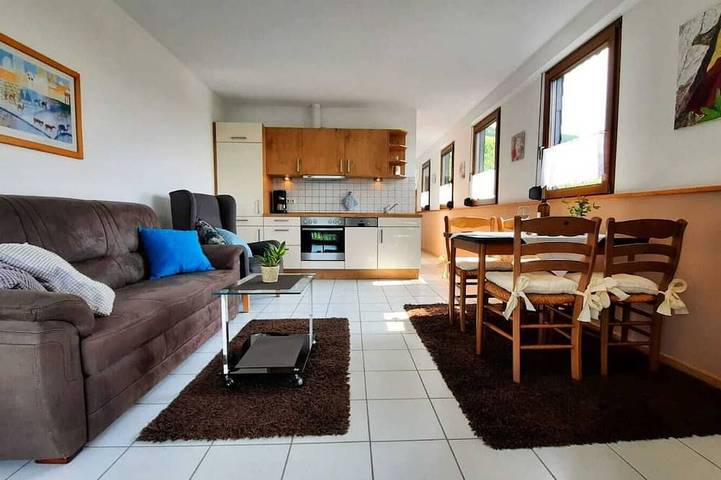 Ferienwohnung für 4 Personen, mit Balkon - 1