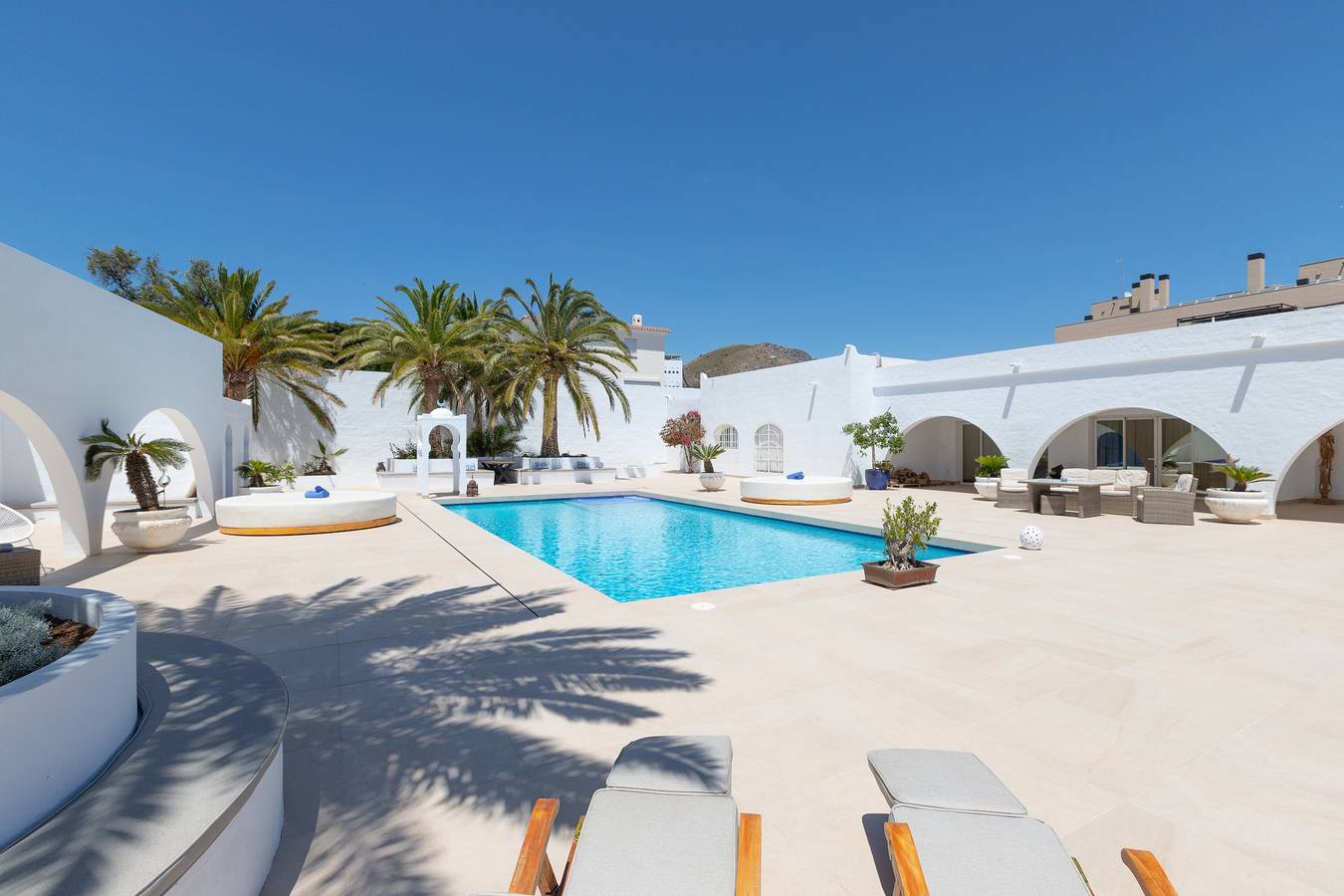 Geheel appartement, Vakantiehuis 'Pacifico' in een bijzonder riad met zoutwaterzwembad, Wi-Fi en airconditioning in Torremolinos, Costa del Sol