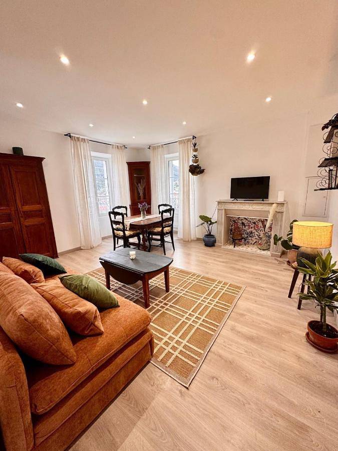 Gîte pour 6 personnes, avec terrasse et vue, animaux acceptés à Murato - 2