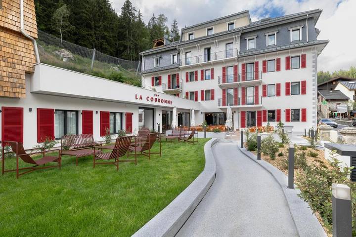 Hôtel, avec Terrasse ainsi que Jardin et Sauna