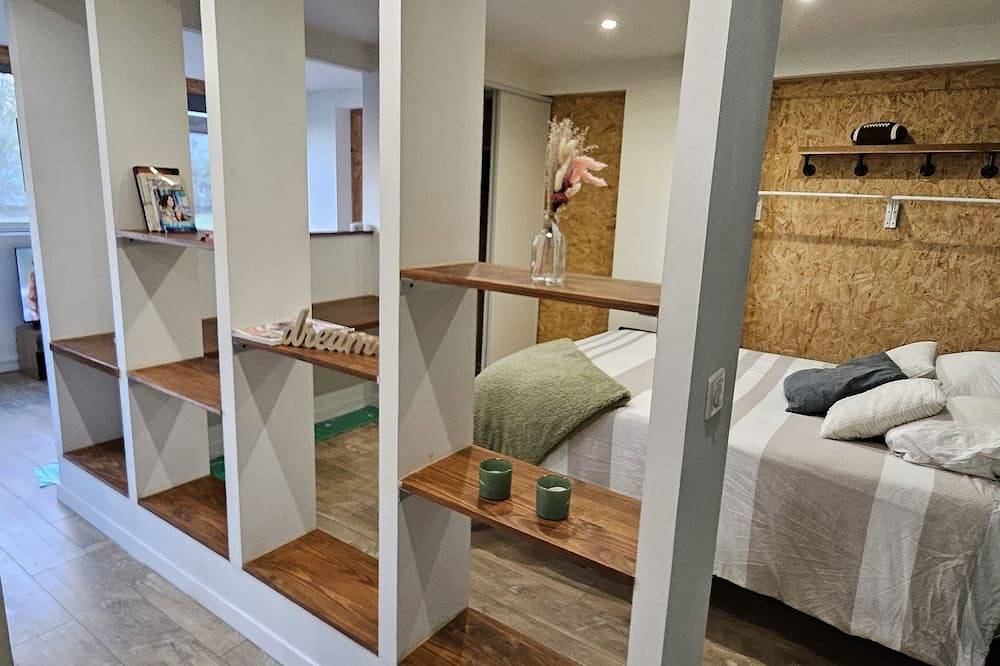 Appartement entier, Séjour urbain & verdoyant : centre-ville et nature in Pau, Béarn