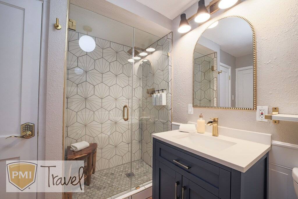 *Close to Downtown* Cozy retreat *A/C *Bbq in Prescott, Yavapai County