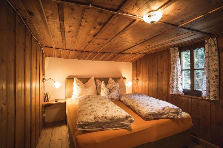Gîte pour 2 personnes, avec Jardin et Piscine à Gries am Brenner