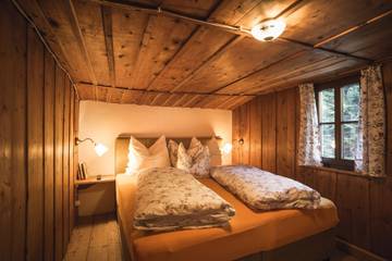 Gîte pour 3 personnes, avec jardin et piscine à Gries am Brenner