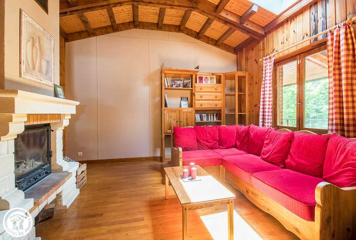 Gîte pour 6 personnes, avec jardin dans Lac d'Aydat - 3