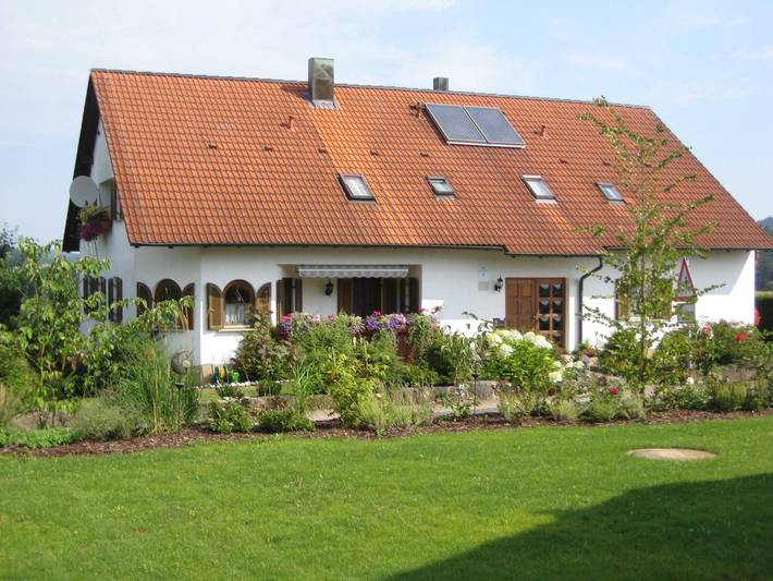 Ferienhaus für 5 Personen, mit Balkon und Sauna sowie Ausblick und Garten, kinderfreundlich in der Fränkische Schweiz - 2