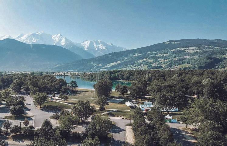 Location de vacances pour 2 personnes, avec vue ainsi que terrasse et jardin, animaux acceptés dans Lac de Passy - 3