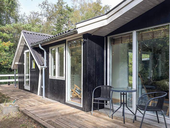Ferieudlejning for 6 personer, med Terrasse i Møn