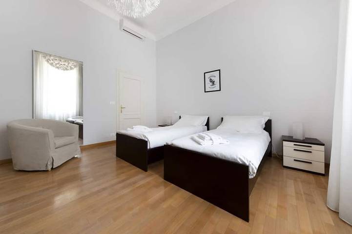 Appartamento intero, Ur-Nest Marconi 4, Splendido e spazioso appartamento in Bologna, Provincia di Bologna