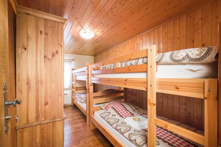Gîte pour 18 personnes, avec Jacuzzi et Terrasse à Ayent - 3