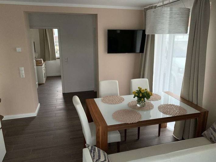 Strandhaus für 4 Personen, mit Terrasse in Sellin - 4