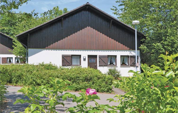 Ferienhaus für 4 Personen, mit Terrasse und Garten in Thalfang