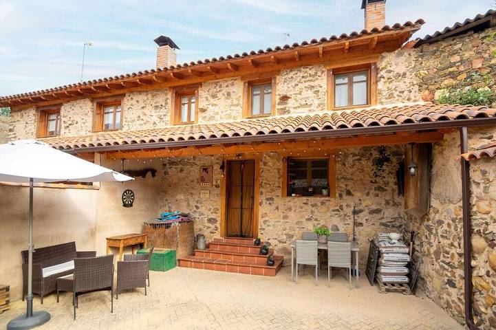 Gîte pour 4 personnes, avec Jacuzzi