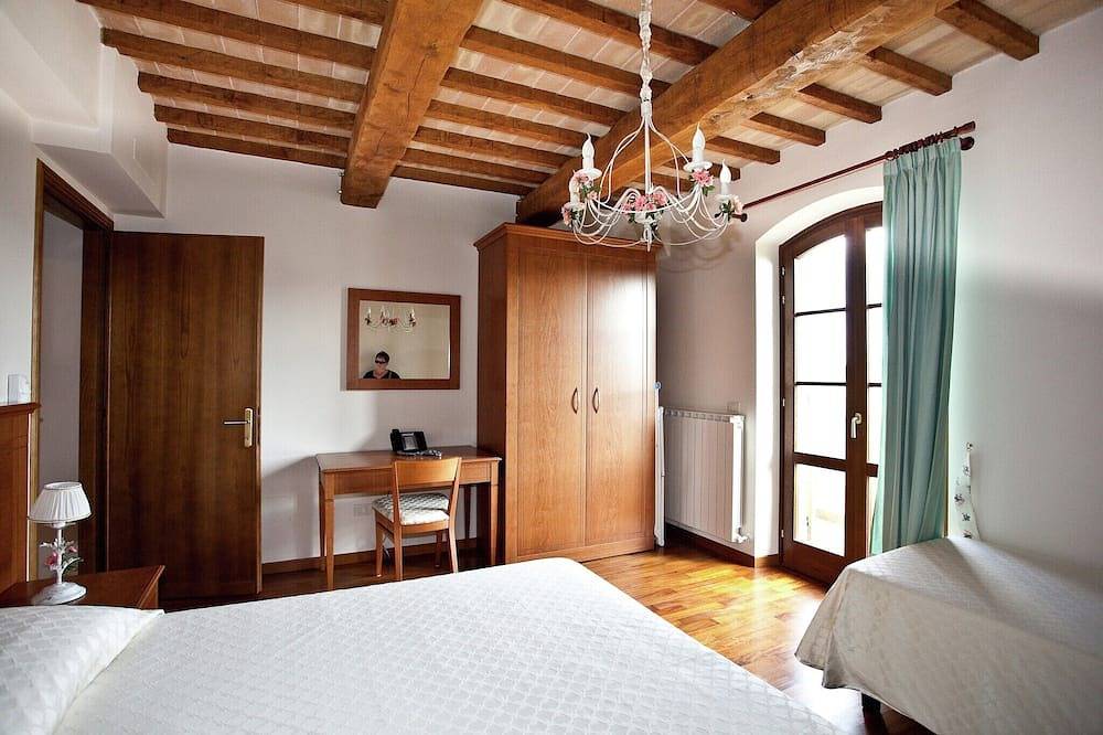 Romantic Countryside Escape in Bettona, Perugia Province