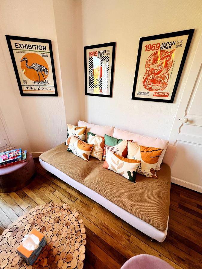 Appartement entier, 2-room apartment 1 min from station 12 min from Paris in Enghien-les-Bains, Val-d'Oise