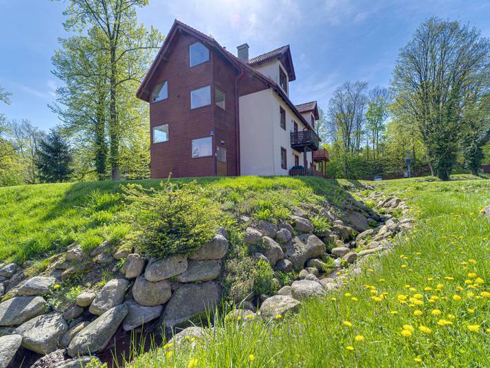 Ferienwohnung für 4 Personen, mit Terrasse und Garten in Niederschlesien