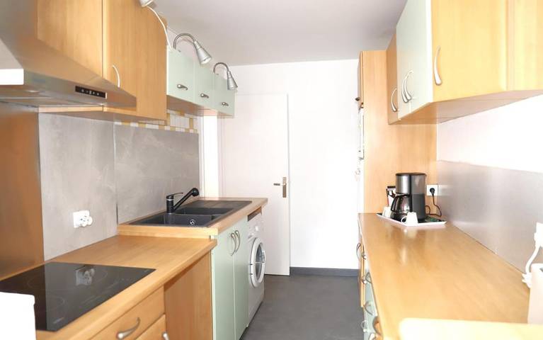 Gîte pour 6 personnes, avec jardin et balcon à Champs-sur-Marne - 4