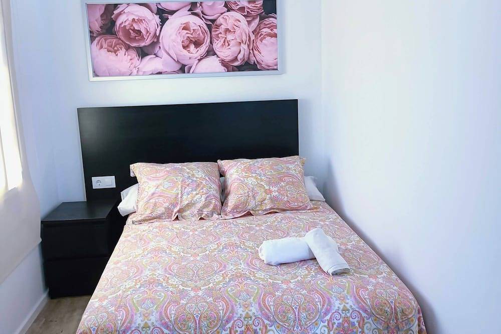 Una casita con piscina privada in Oliva, Costa Blanca