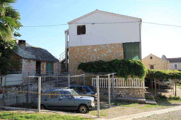 Ganze Wohnung, 1-Zimmer-Ferienwohnung am Strand Rukavac (Vis) -a in Rukavac, Split-Dalmatien